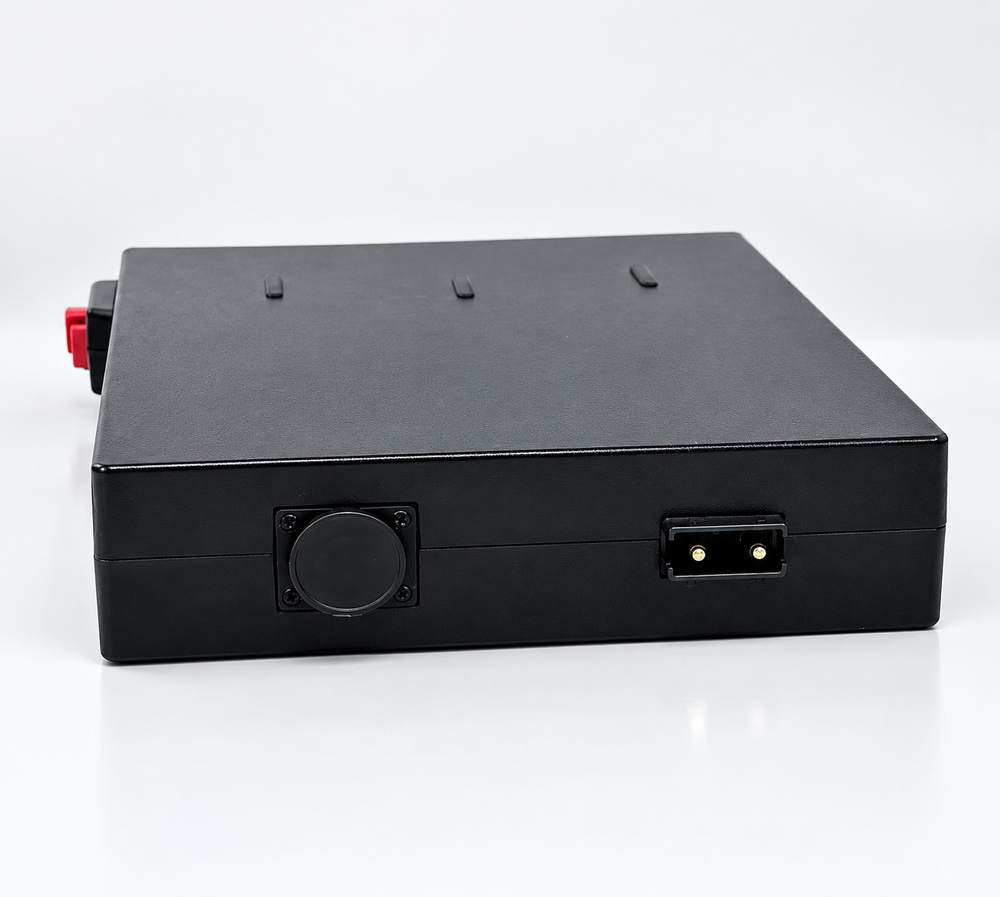 Pulse slim lithium battery flat view